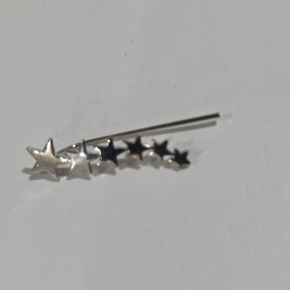 Silver Star Cascade Earrings – Polished Multi-Star Celestial Statement Jewelry - Picture 7 of 8